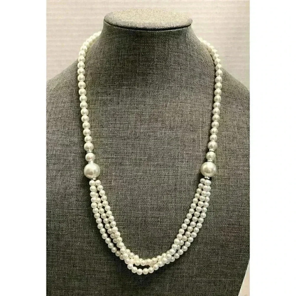 Triple Strand Faux‎ Pearl Statement Necklace Wedding Prom Formal Chic - Picture 1 of 5